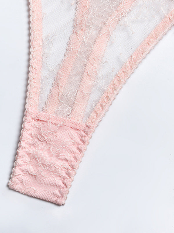 Fallen Angel – Lace & Feather Four-Piece Desire